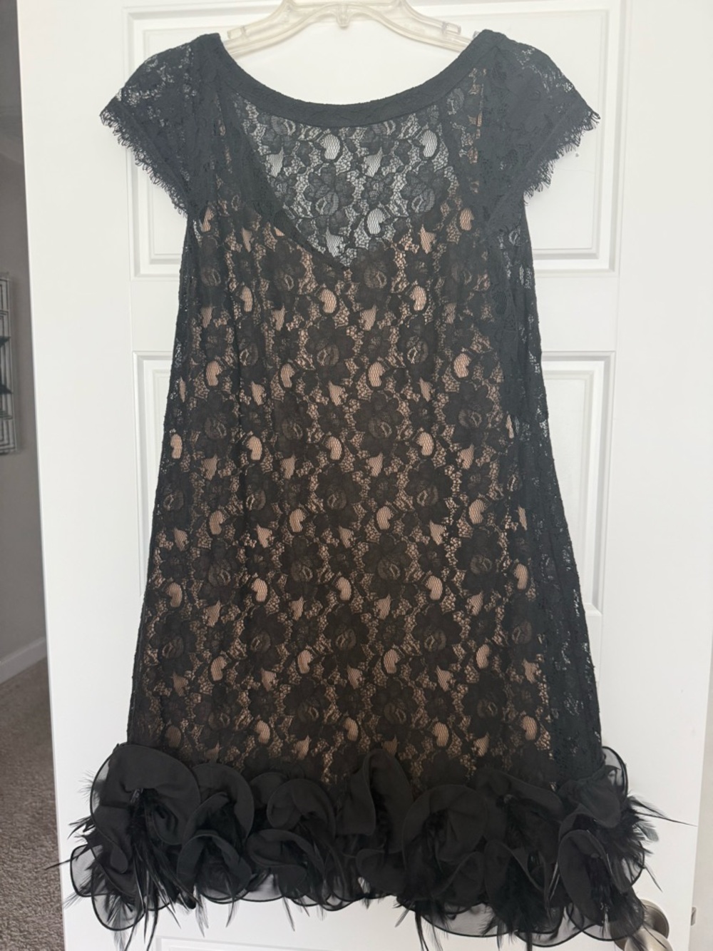 Jessica Simpson Black Lace Cocktail Dress with Feathered Hem
